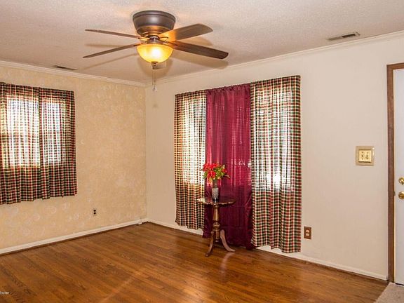 3rd image of 4215 Hale Ave