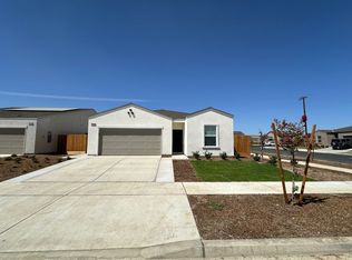 2502 W Cambridge St, Hanford, CA 93230