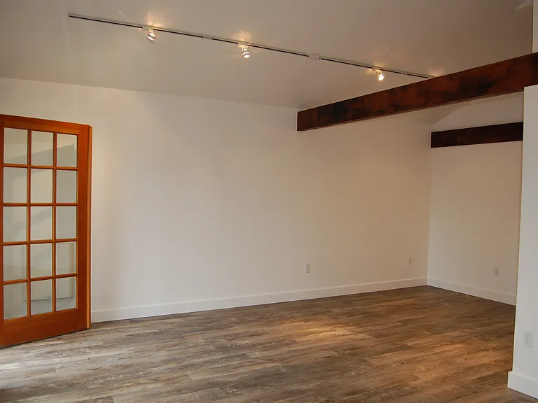 2950 SE Main St #B — Photo 6