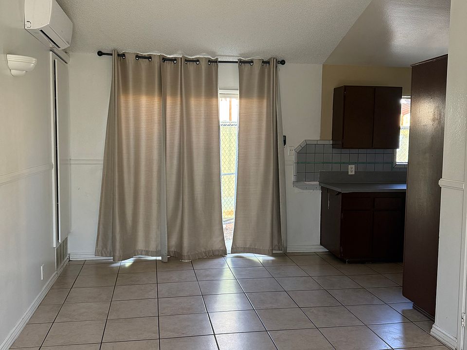 2nd image of 25430 Todd Dr #A