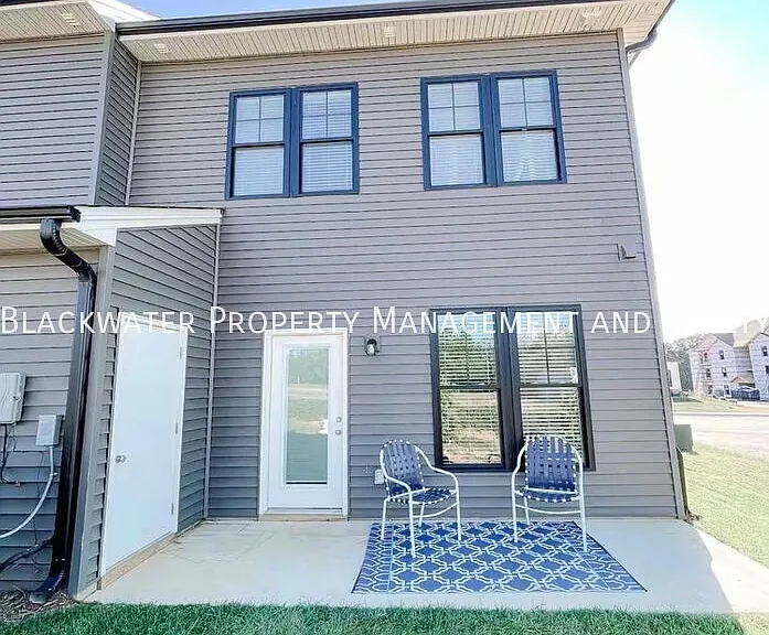149 English Commons Dr — Photo 11
