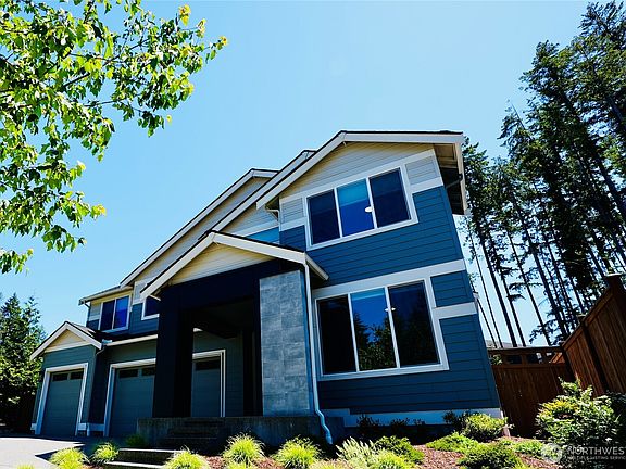 2nd image of 4846 Amherst Way SW