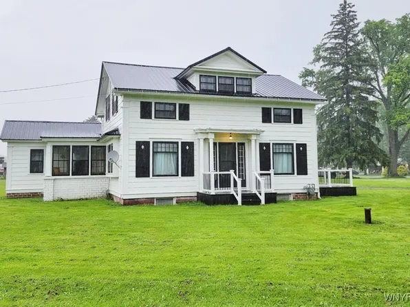 2207 Sheldon Dr, Allegany, NY 14706
