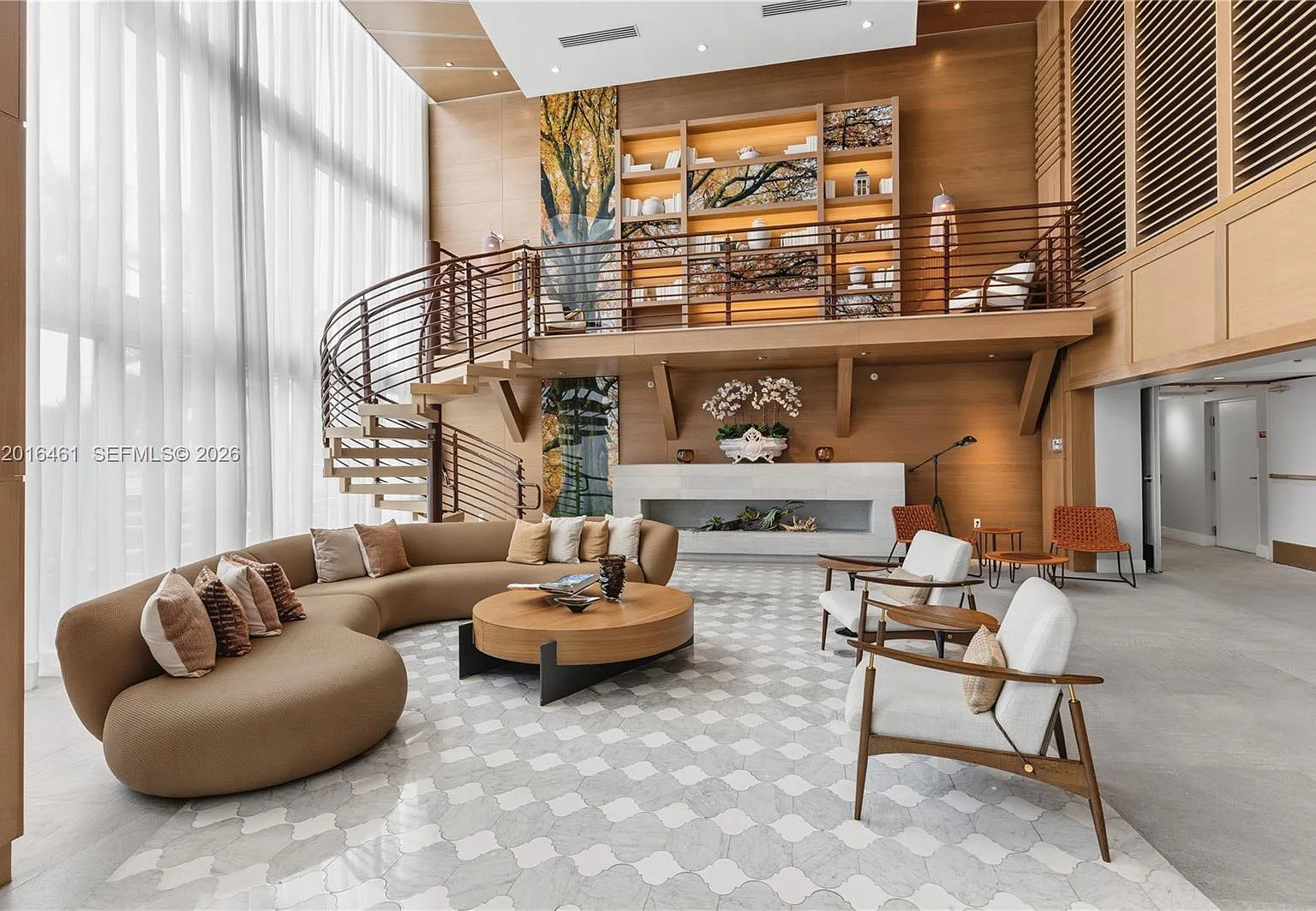 Eden House Condo — Photo 1