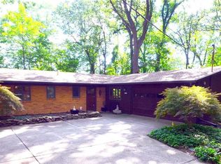 910 Dewitt Rd, Webster, NY 14580