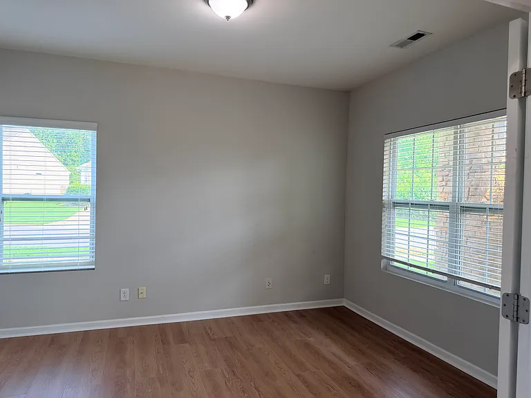 1263 Tranquil Falls Ln — Photo 3