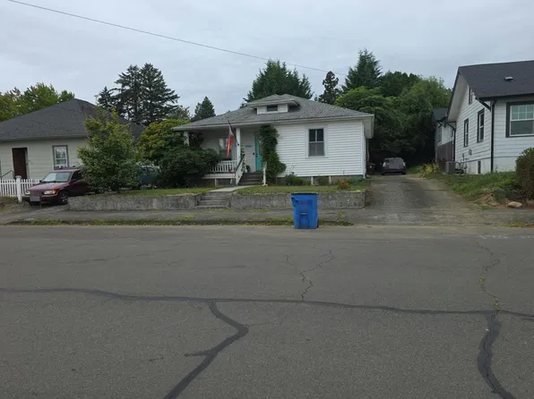923 NE 4th Ave, Camas, WA 98607