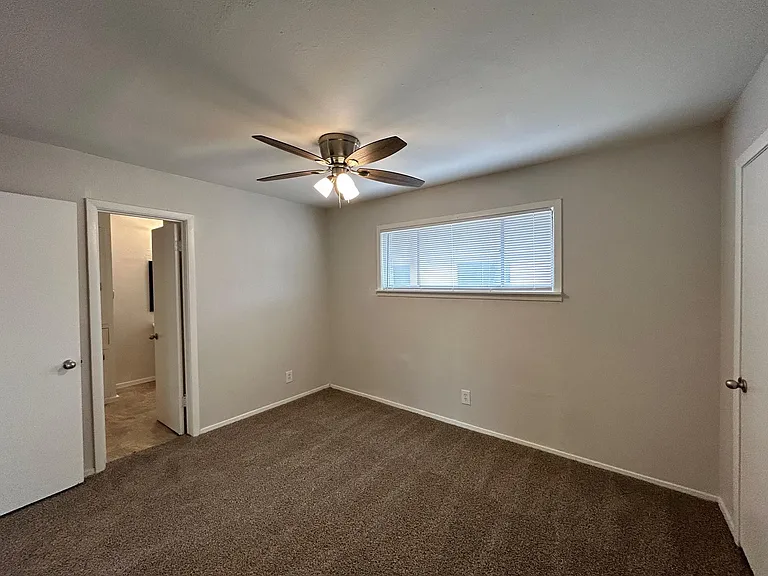 3629 N Mac Gregor Dr #35 — Photo 14