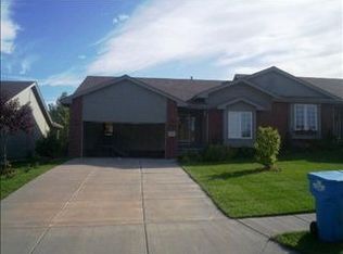 17615 Polk St, Omaha, NE 68135