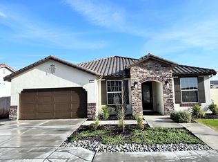 376 N Millard Ave, Fresno, CA 93727