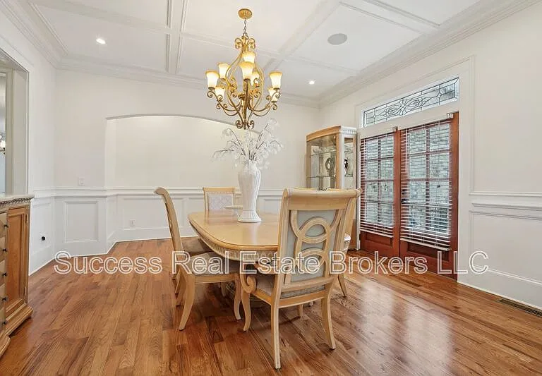 343 Summer Garden Dr — Photo 23