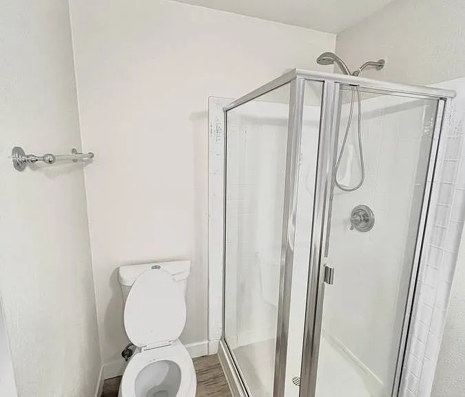 33 Hayward Ave #108 — Photo 11