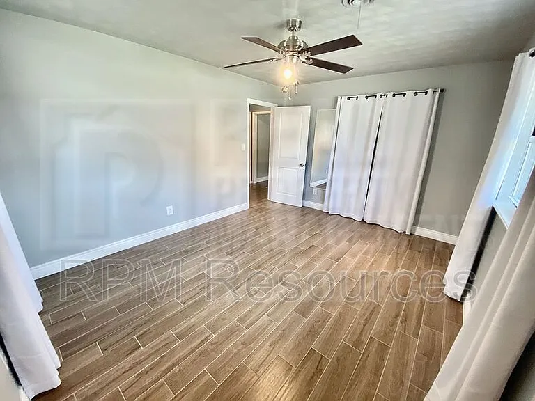 3024 SW 66th St — Photo 19