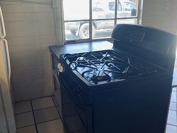 4th image of 1435 E Benson Hwy #10