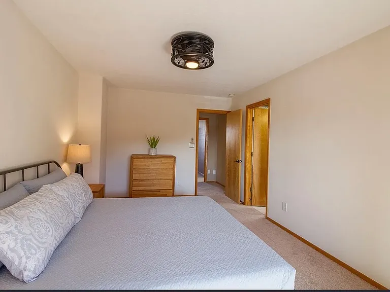 13115 Enchantment Ln NE — Photo 2