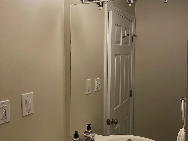 Vanity and lights in full bath