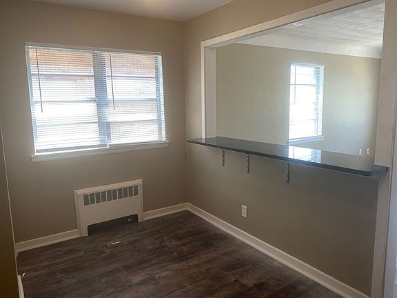 3rd image of 638 Snelling Ave S #642-4