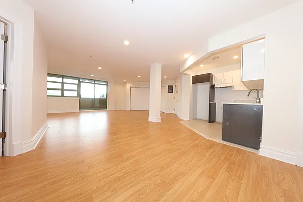 Rented by Corcoran | media 55