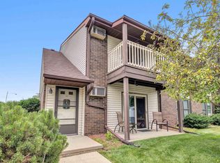1043 Marvelle Ln APT A11, Green Bay, WI 54304