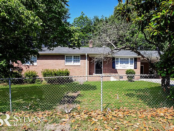 2nd image of 1725 Bywood Dr