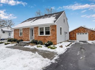 189 Bielak Rd, Orchard Park, NY