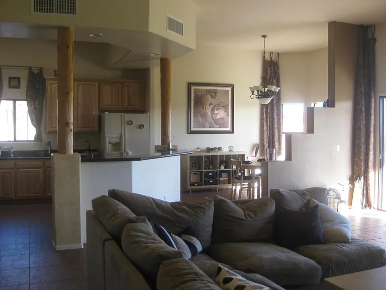 Open concept kitchen, family room & dining room