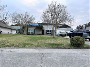 213 Lake Crescent Cir, Houma, LA 70360