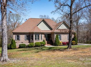 4027 Yesteryears Ln, Marshville, NC 28103