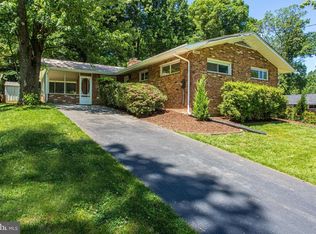 3405 Brookwood Dr, Fairfax, VA 22030