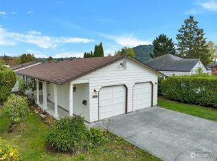 1406 S 13th St, Mount Vernon, WA