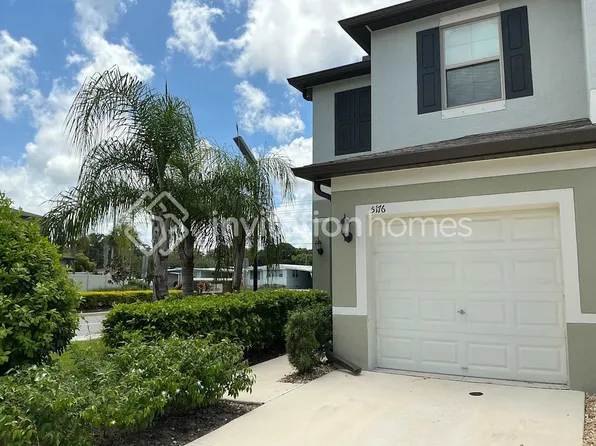 5176 Forum Blvd, Holiday, FL 34690