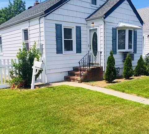 3rd image of 151 Landau Ave