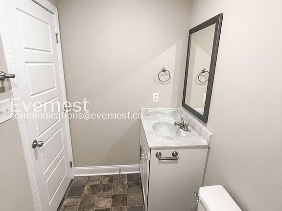 5th image of 3385 Polly Dr #1
