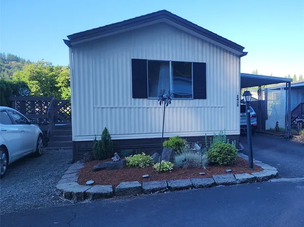 2438 Meadowlark Lane, Kelso, WA 98626