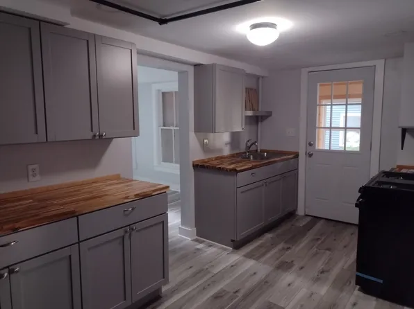 86 Ford Ave #1/2, Oneonta, NY 13820