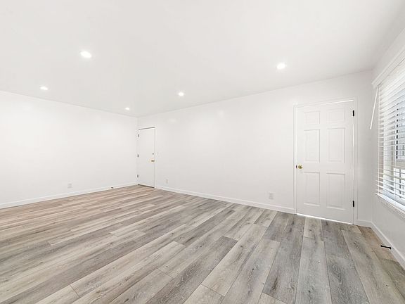 4th image of 1961 S Garth Ave APT 4