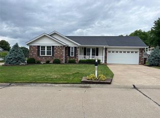 1511 Athens Dr, Saint Peters, MO