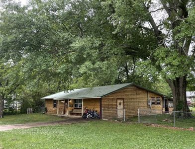 1903 Smith Ave, Mena, AR, 71953