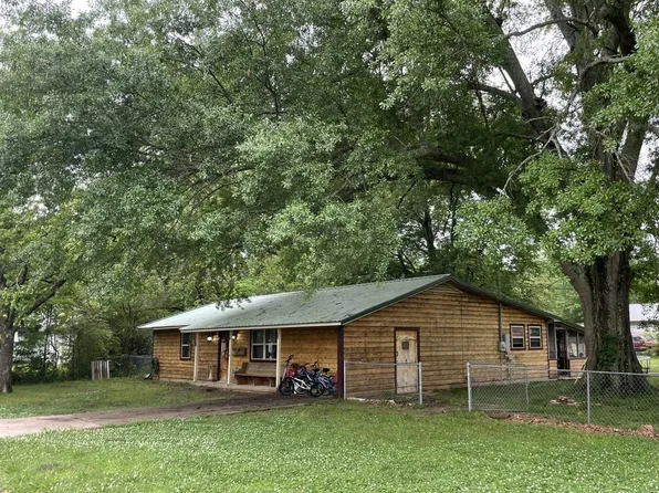 1903 Smith Ave, Mena, AR 71953