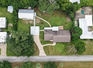 202 LAKEVIEW Avenue, Crescent City, FL 32112