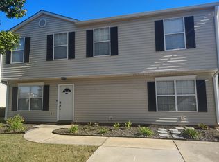 305 Tripmont Ct, Simpsonville, SC 29680