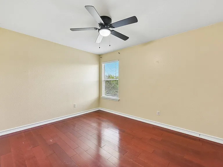 12712 Ring Dr — Photo 12