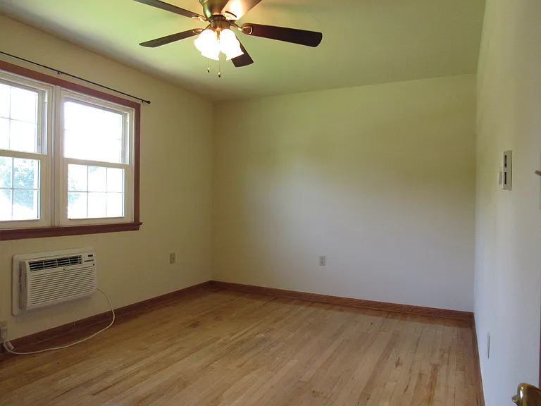 1020 Stonybridge Dr — Photo 15