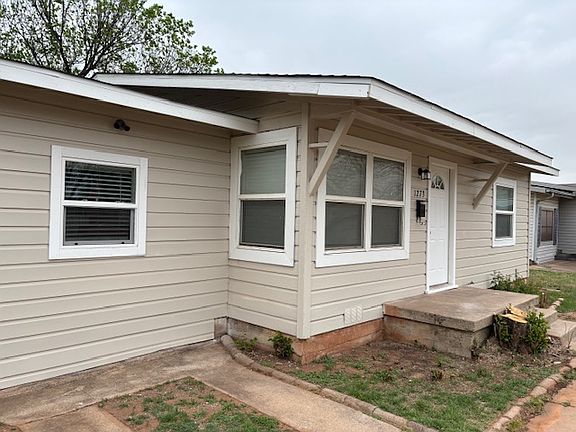 2nd image of 1273 S Bowie Dr