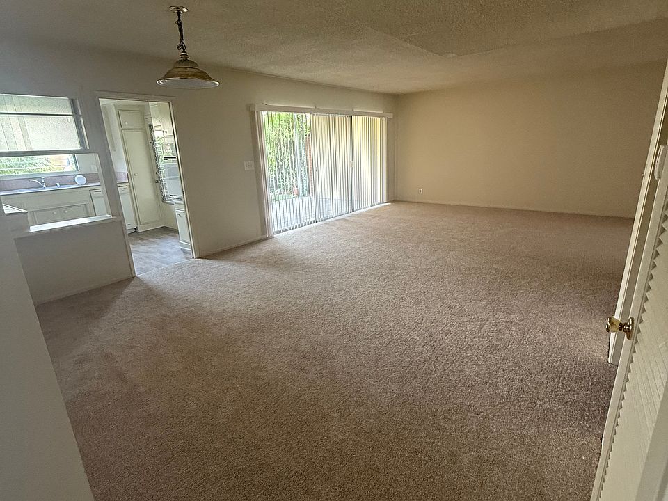 Dining Room & Living Room