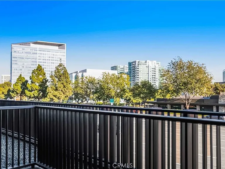 4207 Rivington — Photo 22