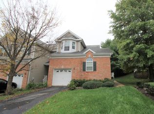 27 Hoover Ave, Princeton, NJ 08540