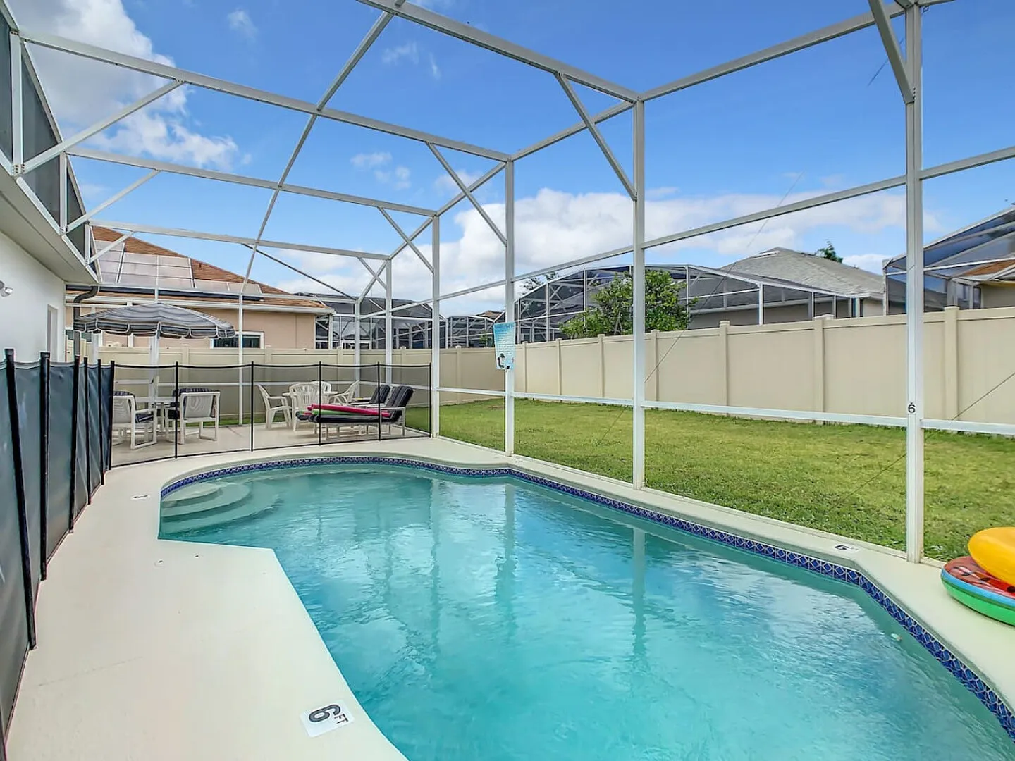 Spider-Man Retreat with Private Pool — Photo 4