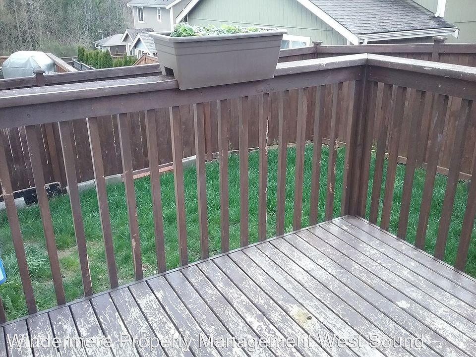 1st image of 6855 Aquene Loop NE