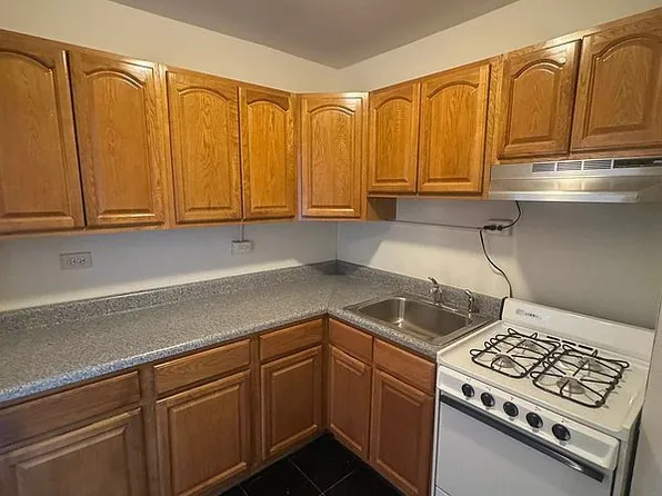 5700 Arlington Ave APT 7N, Bronx, NY 10471